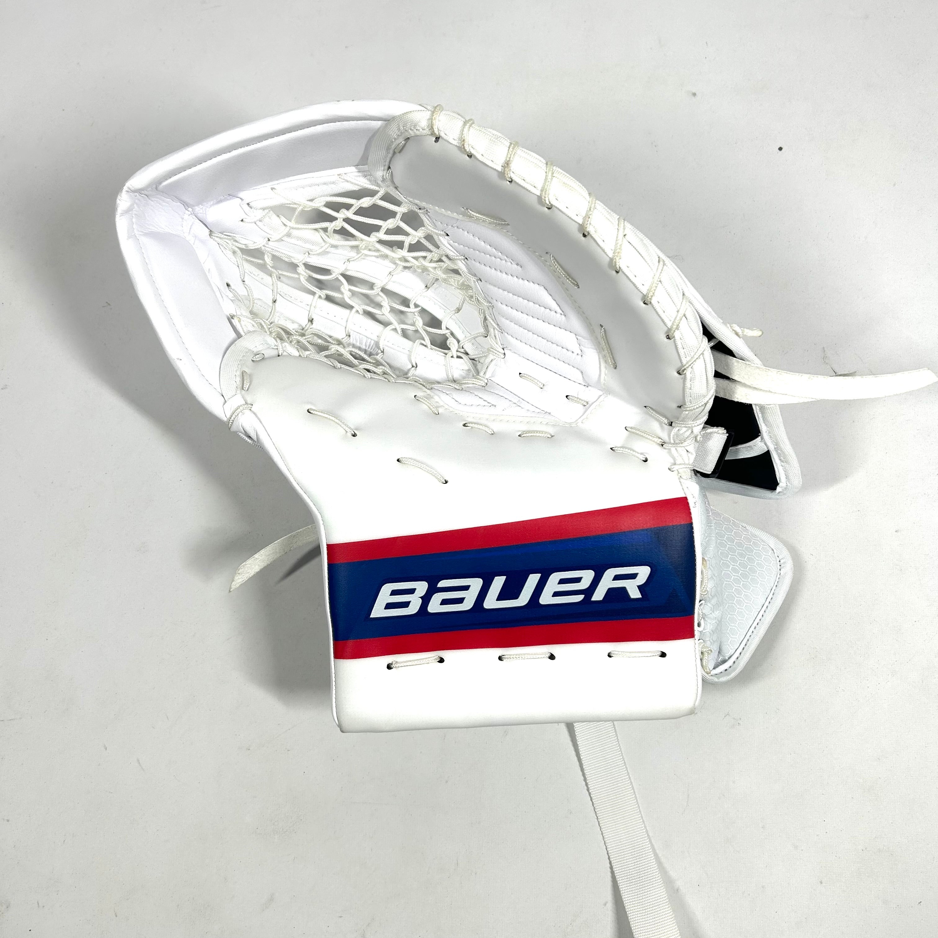 Bauer Vapor Hyperlite - Nouveau gant de gardien senior Pro Stock (blanc/bleu/rouge)